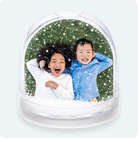 SNOW GLOBES