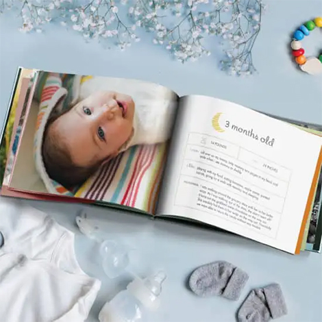 how to create a new baby milestone photo book