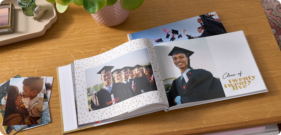 GRADUATION PHOTO BOOKS