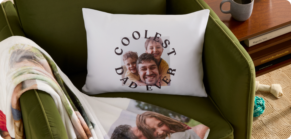 Blankets + pillows