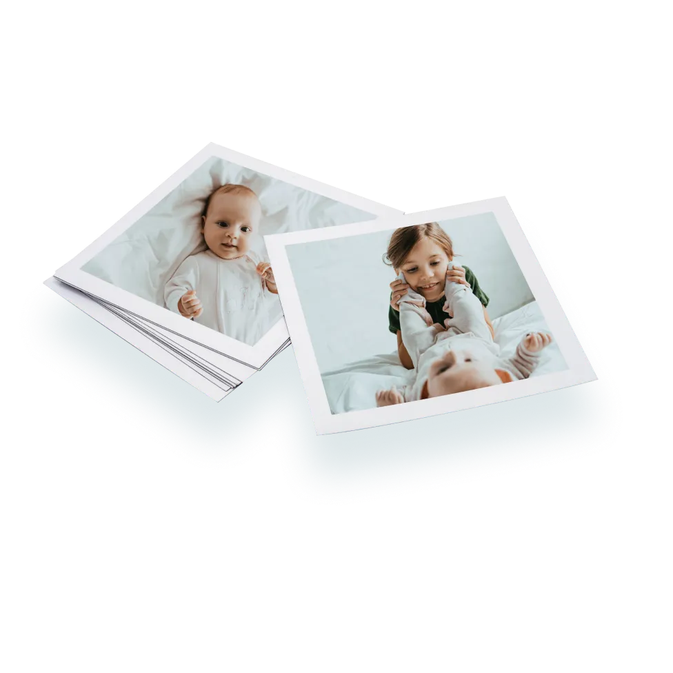 Magnetic mini prints