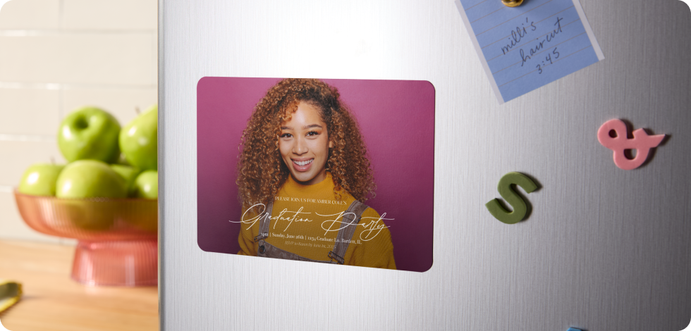 SHOW OFF THEIR SUCCESS WITH EVENT MAGNET SETS