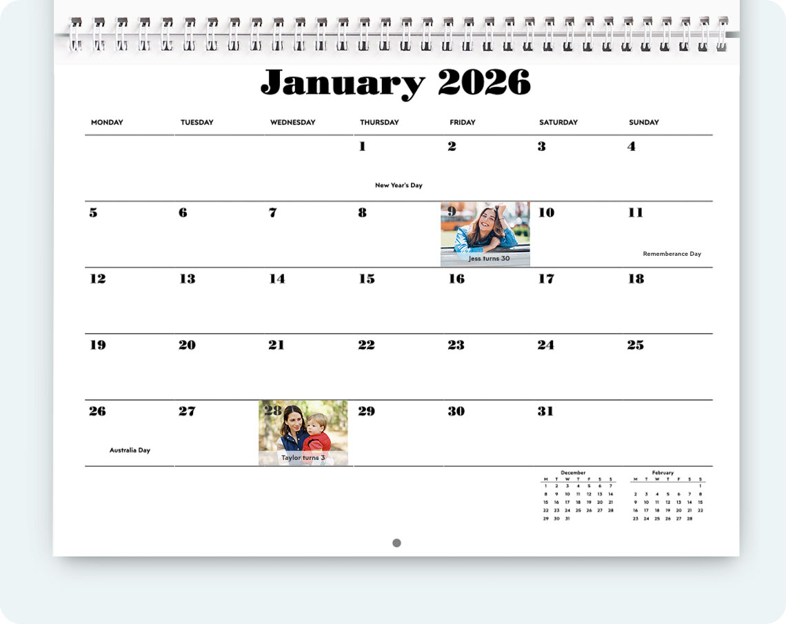 Vintage Calendar Grid