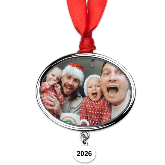 Annual keepsake ornament